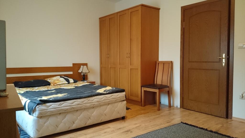 Tes Royal Plaza Apartments Borowec Zewnętrze zdjęcie