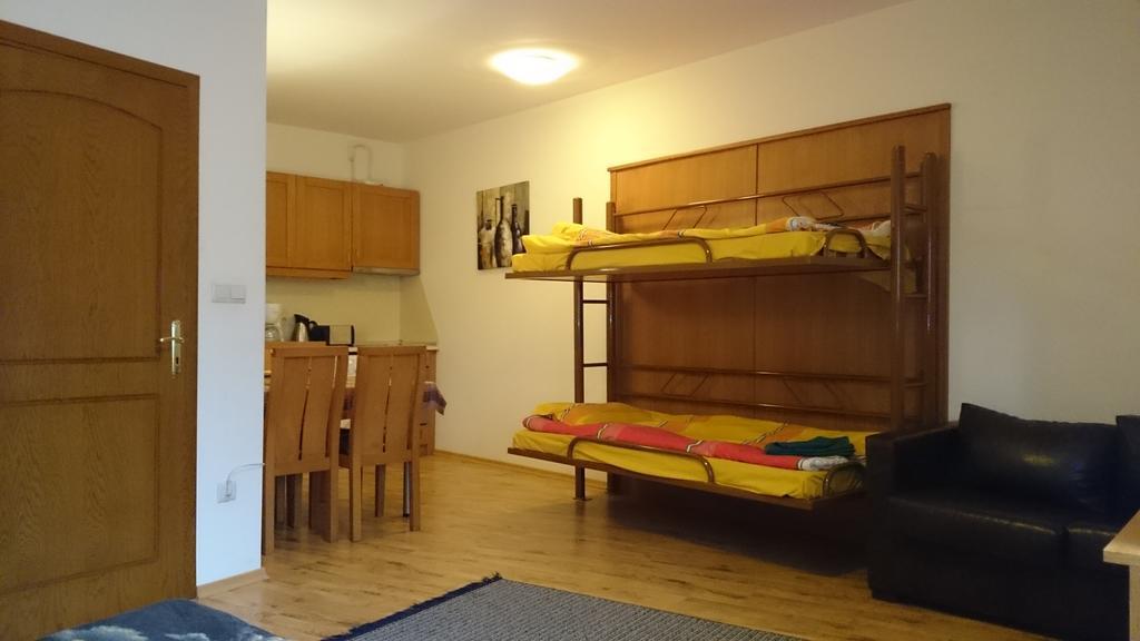 Tes Royal Plaza Apartments Borowec Zewnętrze zdjęcie
